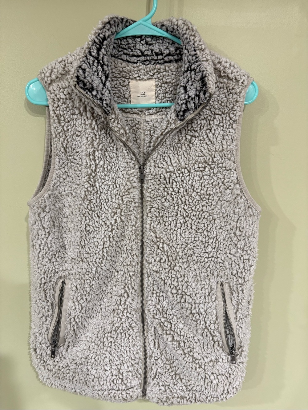 Women's Thread & Supply Sherpa Fleece Vest - Light Gray